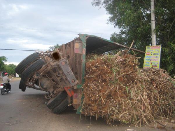Ban Thường vụ Tỉnh ủy chỉ đạo: Tăng cường công tác kiểm soát tải trọng phương tiện vận tải đường bộ