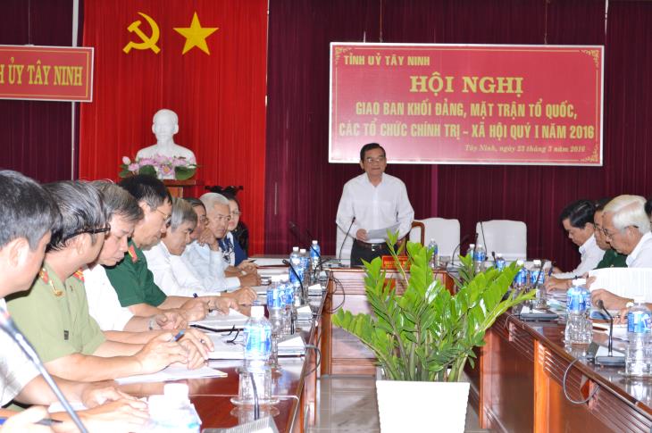 Tập trung chỉ đạo, tổ chức thành công bầu cử đại biểu Quốc hội và HĐND các cấp