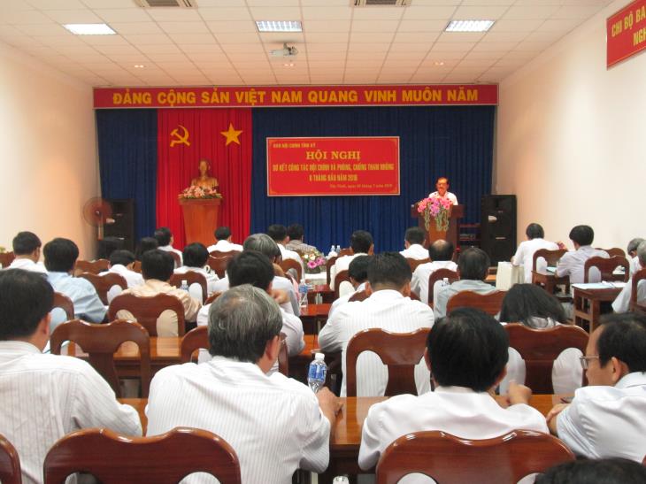 Sơ kết công tác nội chính 6 tháng đầu năm 2016