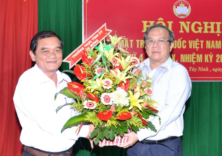 Ban Thường vụ Tỉnh uỷ chỉ đạo: Tổ chức tốt Đại hội Mặt trận Tổ quốc Việt Nam các cấp trong tỉnh