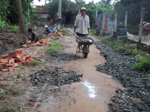 Sơ kết công tác xây dựng nông thôn mới 6 tháng đầu năm 2015: Cần tăng tốc để số xã đạt chuẩn theo kế hoạch