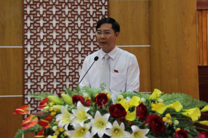 Kỳ họp thứ nhất HĐND tỉnh khóa IX, nhiệm kỳ 2016 - 2021: ông Nguyễn Thành Tâm được bầu giữ chức Chủ tịch HĐND tỉnh 