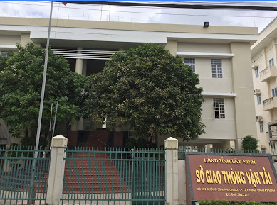 Công bố nội dung quy trình giải quyết TTHC thuộc thẩm quyền của Sở Giao thông vận tải để thực hiện tại Trung tâm Hành chính công tỉnh