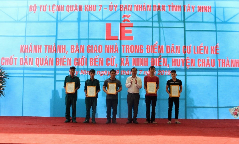 KhanhThanh3-gd1.jpg