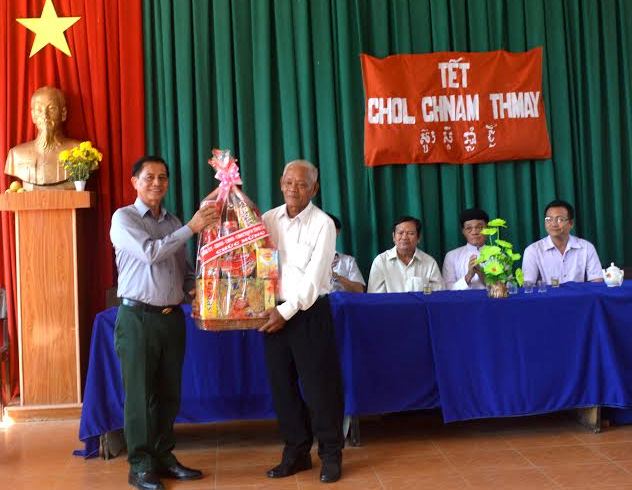 chuc tet_hoa thanh.jpg