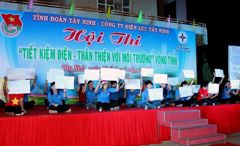 tiet kiem dien.jpg