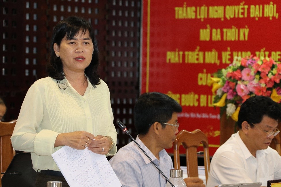 HaiHuyenHoaThanhVaTrangBang-2.jpg