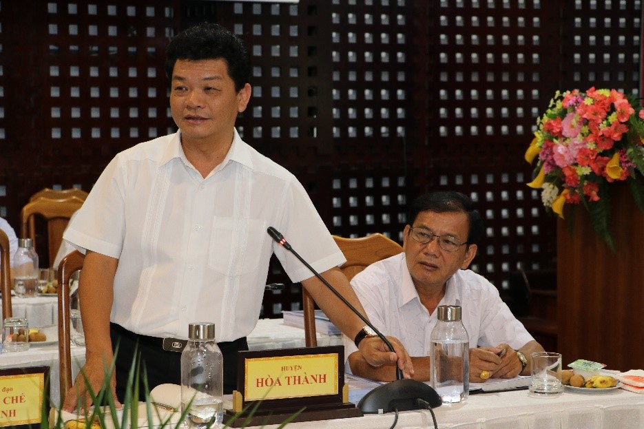 HaiHuyenHoaThanhVaTrangBang-5.jpg