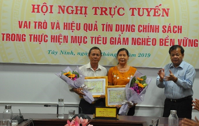 TT-giamngheo2.jpg