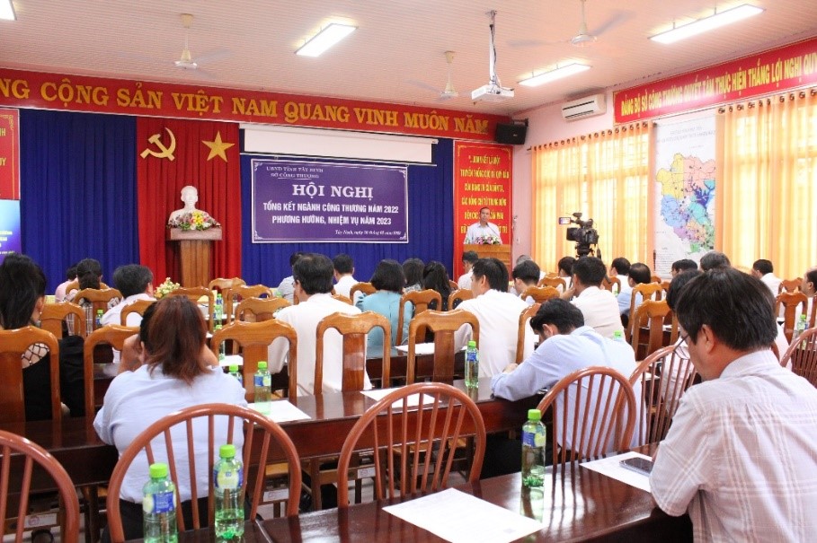 Tongket-NgangCongThuong-1.jpg