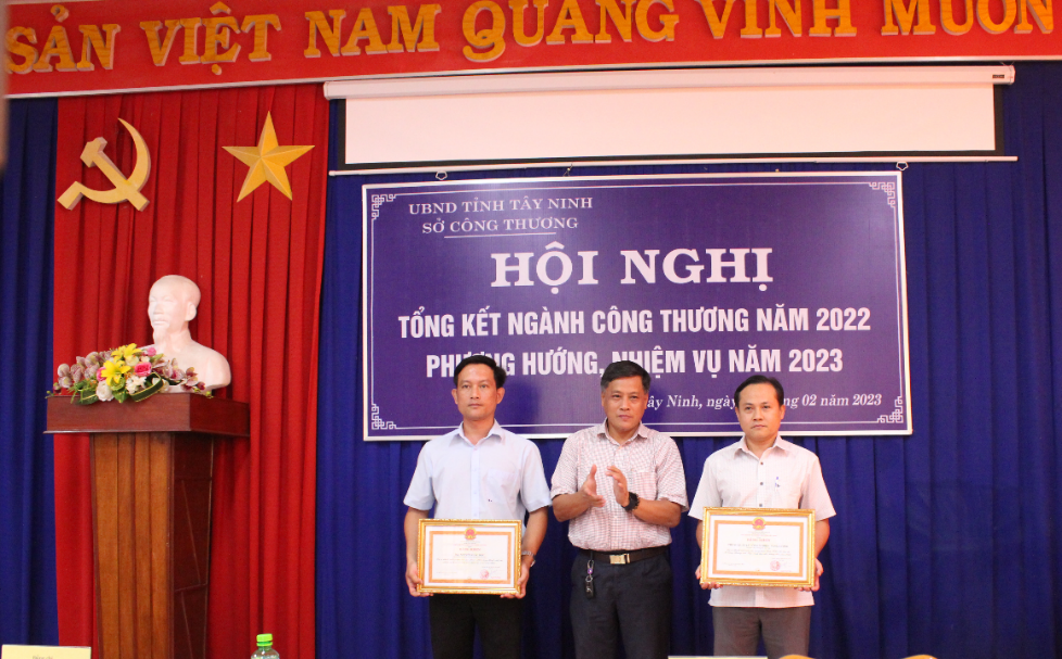 Tongket-NgangCongThuong-5.png