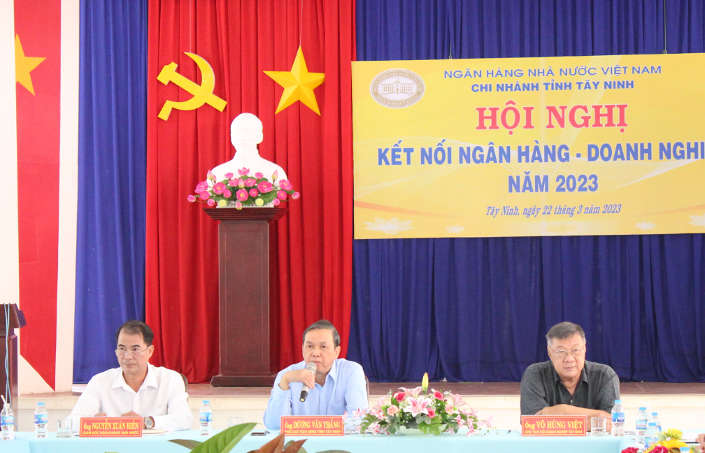 hoinghinhanhang-2.png