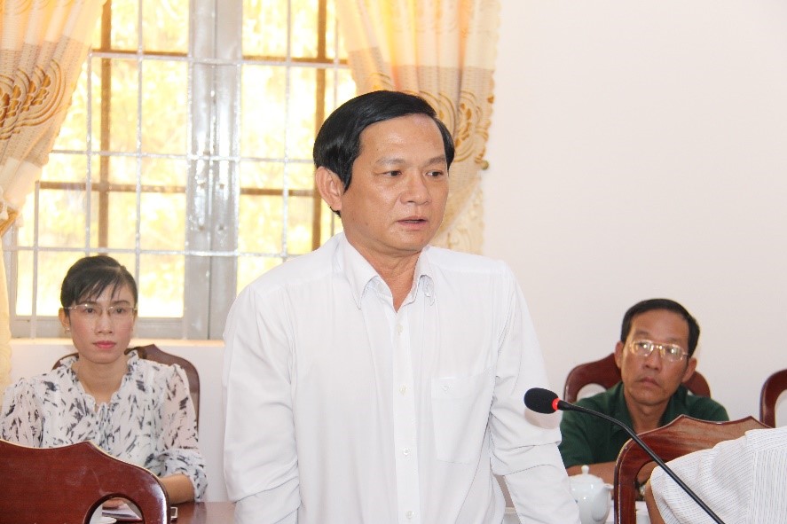 lamviec-dmc20193.jpg