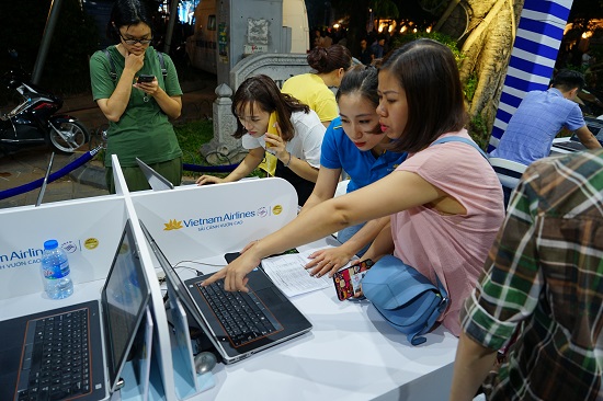 t9AnhVietnamAirlines4.JPG