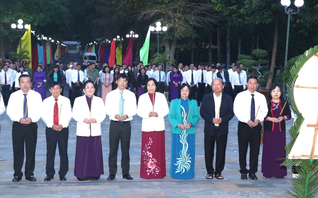 viengnghiatrang-3.jpg