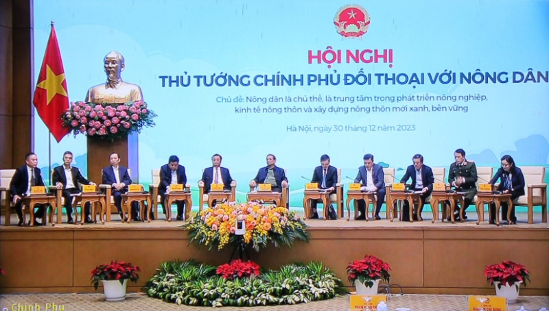 Nông dân là chủ thể, trung tâm trong phát triển nông nghiệp kinh tế nông thôn và xây dựng nông thôn mới xanh, bền vững