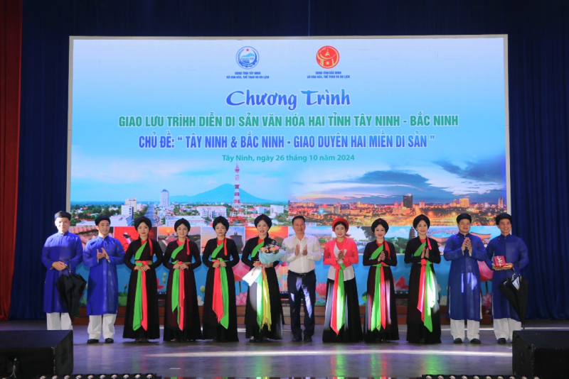 Tây Ninh và Bắc Ninh giao duyên hai miền di sản