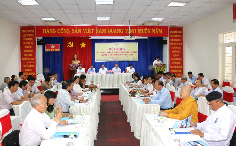 Quyết tâm thực hiện thắng lợi Nghị quyết Đại hội đại biểu Mặt trận Tổ quốc Việt Nam tỉnh Tây Ninh ngay từ đầu nhiệm kỳ mới
