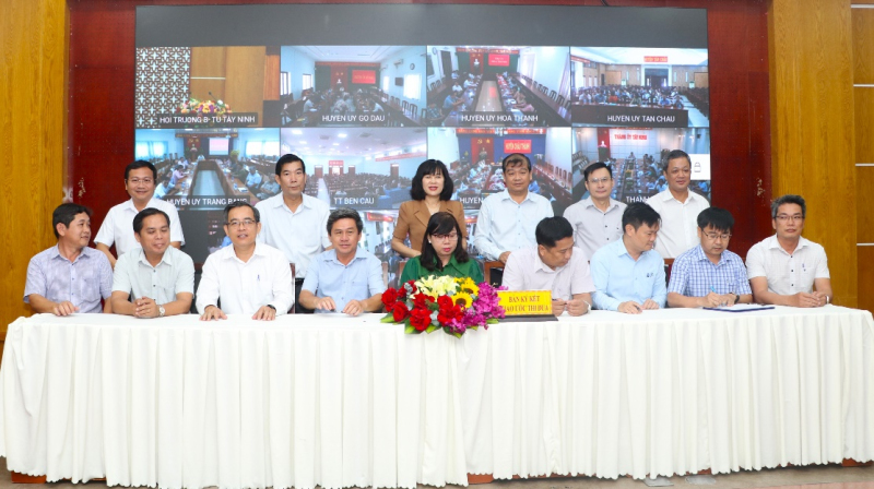 Ủy ban Mặt trận Tổ quốc Việt Nam tỉnh Tây Ninh phát động phong trào thi đua năm 2025