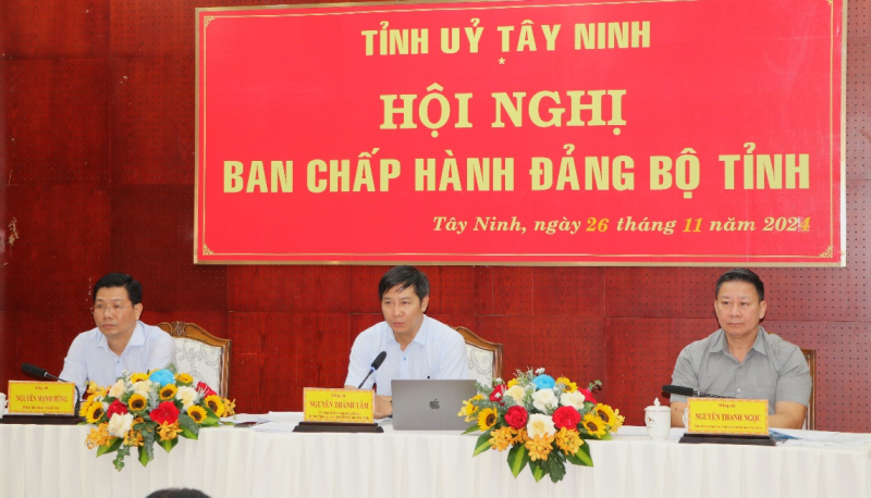 Tây Ninh: góp ý dự thảo văn kiện trình Đại hội XII Đảng bộ tỉnh nhiệm kỳ 2025-2030