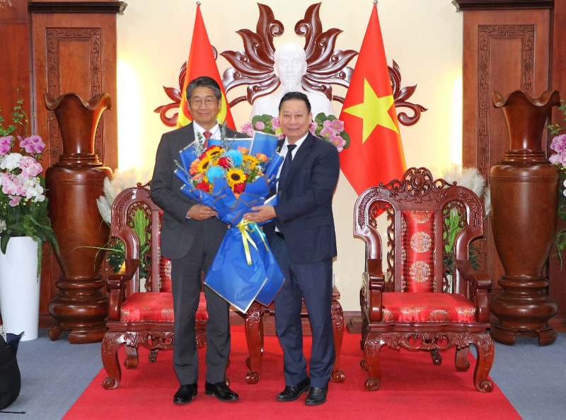 Đại sứ Đặc mệnh toàn quyền Nhật Bản tại Việt Nam chào xã giao lãnh đạo tỉnh Tây Ninh