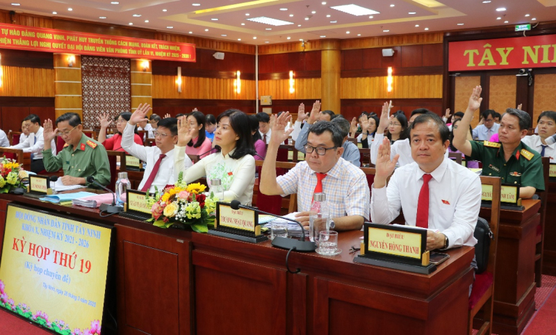 Thống nhất các nội dung thảo luận tại tổ đại biểu Hội đồng nhân dân tỉnh