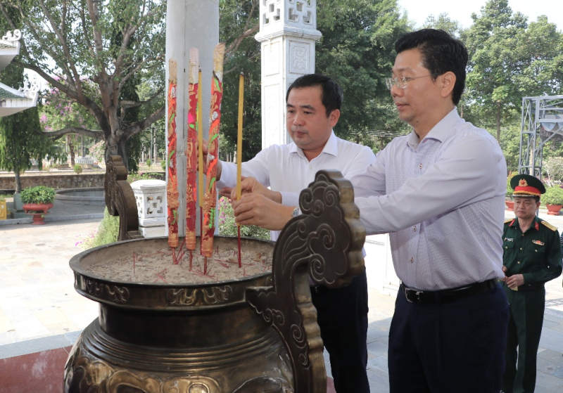 Đoàn công tác tỉnh Hải Dương thăm, làm việc tại Tây Ninh