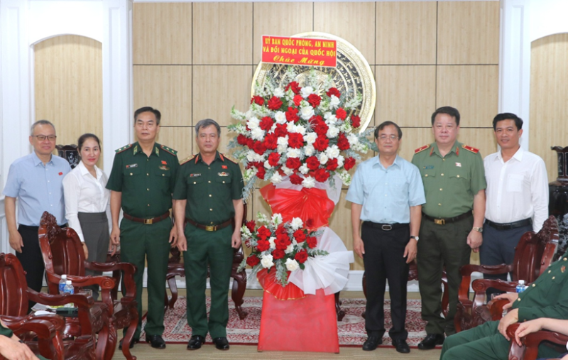 Đoàn công tác Ủy ban Quốc phòng, An ninh và Đối ngoại Quốc hội chào xã giao lãnh đạo UBND tỉnh Tây Ninh