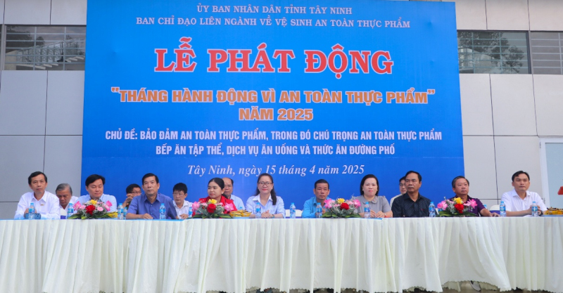 Chung tay bảo đảm an toàn thực phẩm