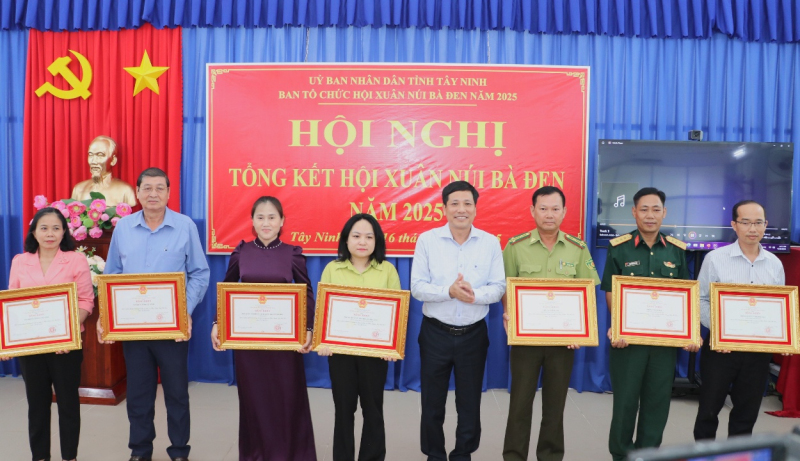 Tổng kết Hội xuân Núi Bà Đen năm Ất Tỵ 2025: Tây Ninh thu hút hơn 1,4 triệu lượt khách tham quan