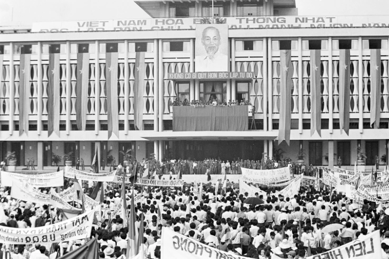 Nước Việt Nam là một, dân tộc Việt Nam là một